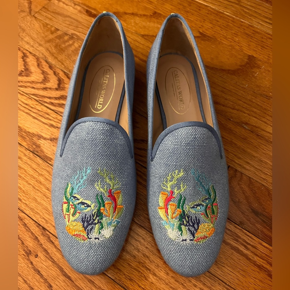 Calitas World | Linen | Blue with Coral | 40 | LIKE NEW